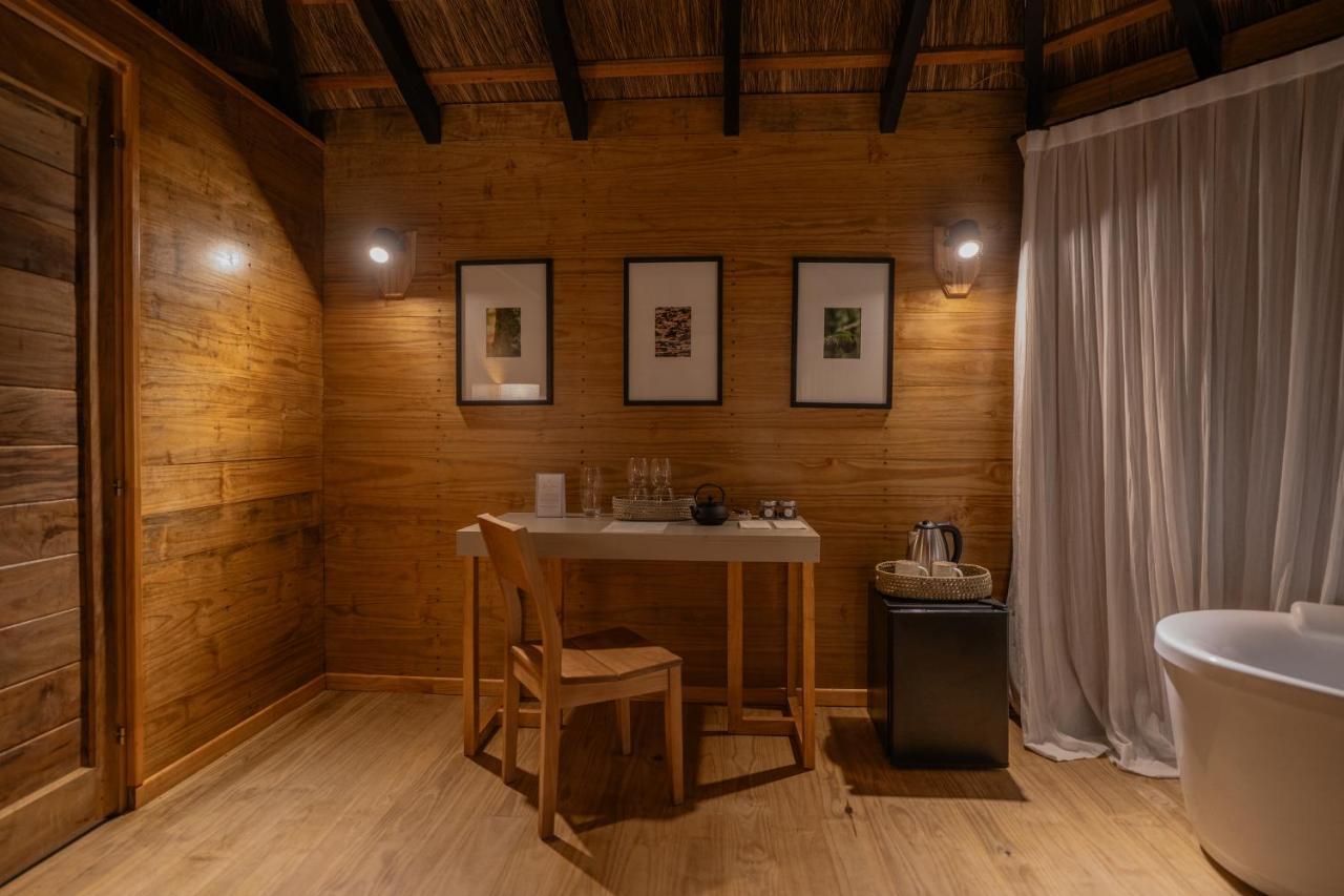 Reserva Natural Iguazu - Pristine Luxury Camp Puerto Libertad エクステリア 写真