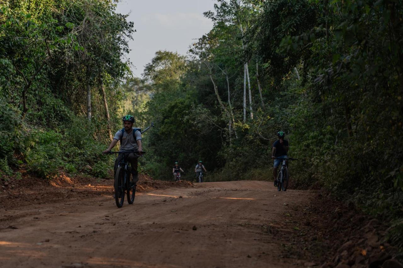 Reserva Natural Iguazu - Pristine Luxury Camp Puerto Libertad エクステリア 写真